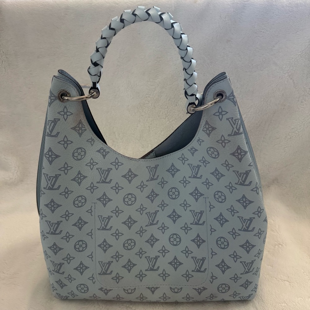 Louis Vuitton Blue Mahina Leather Caramel Bag - Picture 6 of 16